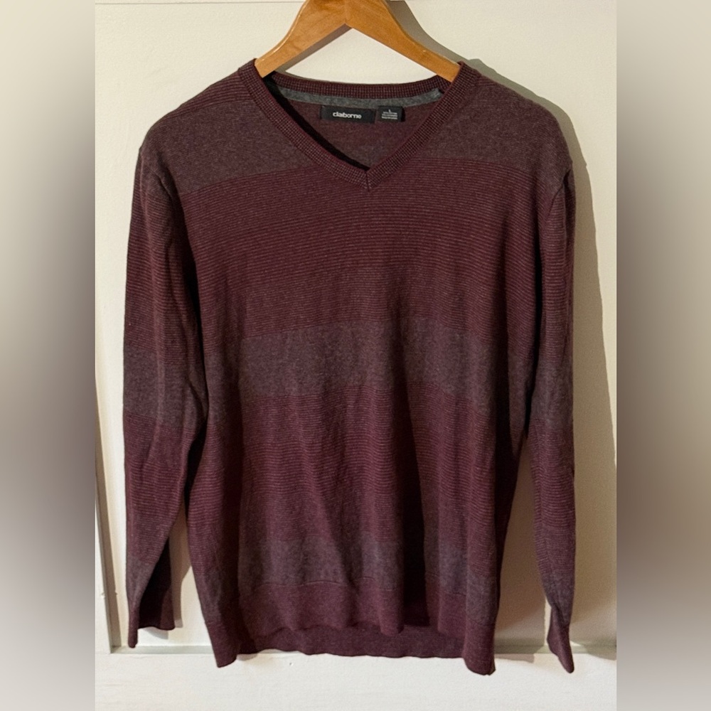 Liz Claiborne Cashmere Maroon V-Neck Sweater